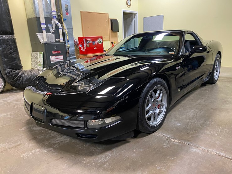#150-•-2002-corvette-z06-frc-6-speed-(has-wi-title)-(schofield,-wi)-image-2