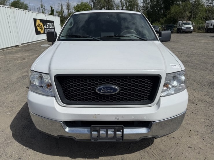 2004-ford-f150-image-8