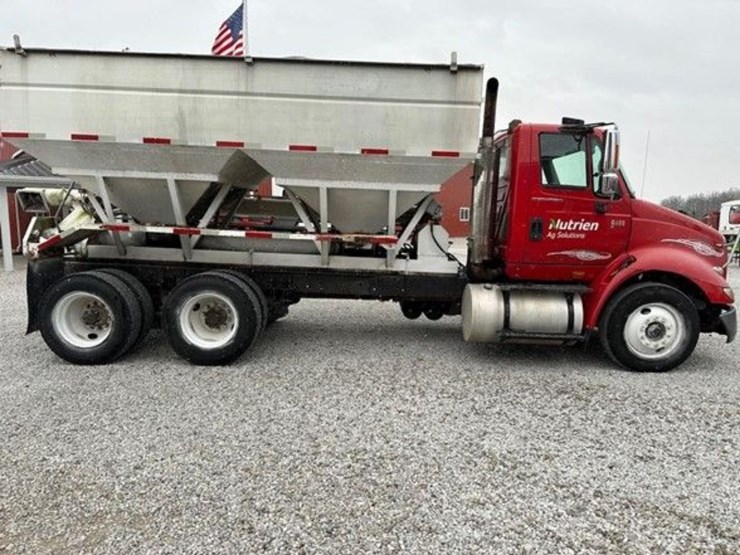 2006-case-ih-8600-image-4