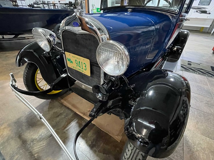 1928-ford-model-a-image-14