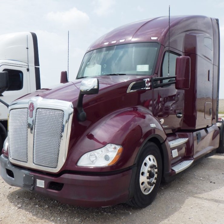 2022 KENWORTH T680