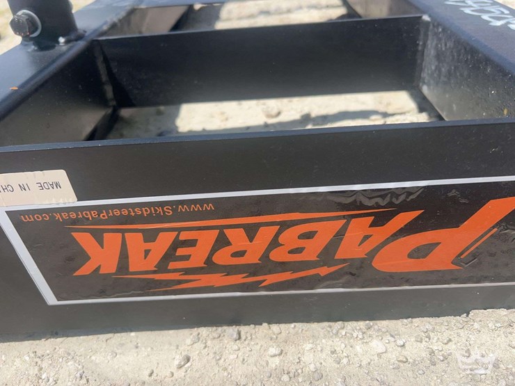2026-pabreak-dual-prong-hay-bale-spear-skid-steer-attachment-image-3