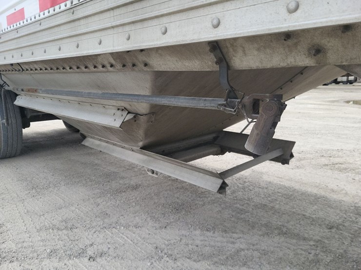 2014-timtpe-tandem-axle-semi-hopper-trailer-image-21