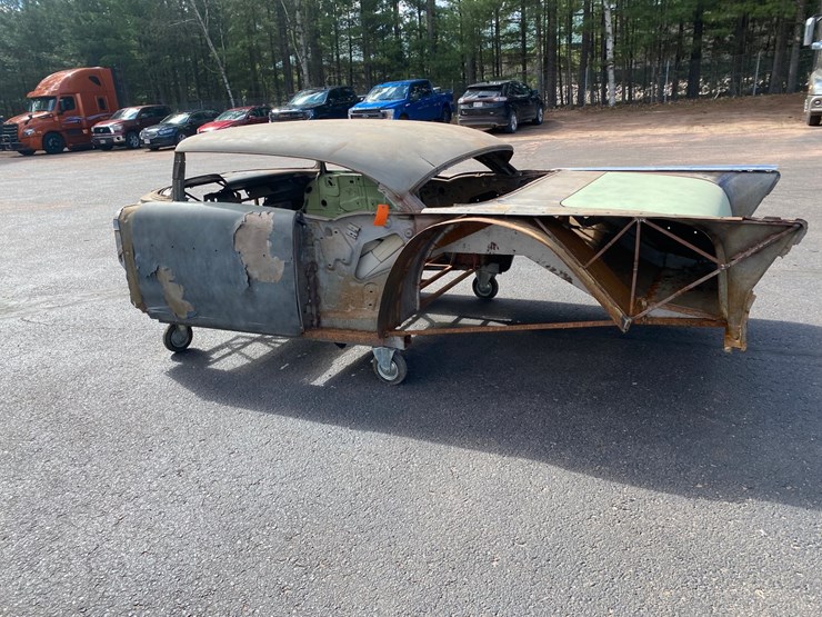 #110-•-1957-chevy-belair-2-door-hardtop-body-parts-(no-title)-(schofield,-wi)-image-12