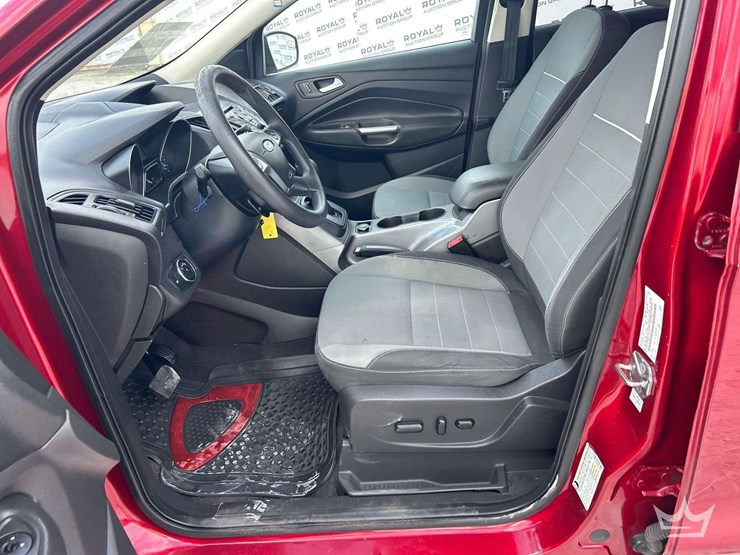 2014-ford-escape-image-12
