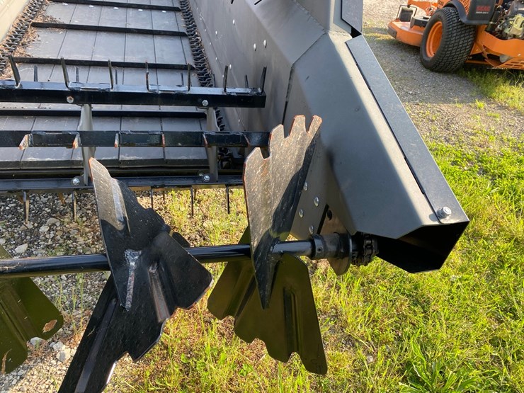 lancaster-elite-100-manure-spreader---like-new-image-17