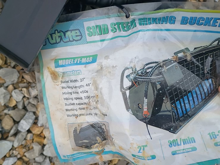 #24727-•-future-skid-steer-mixing-bucket-image-5