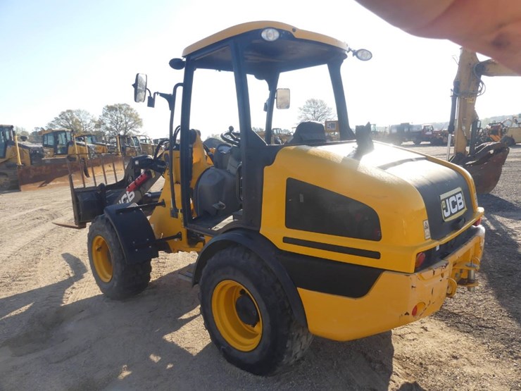 2023-jcb-407-image-4