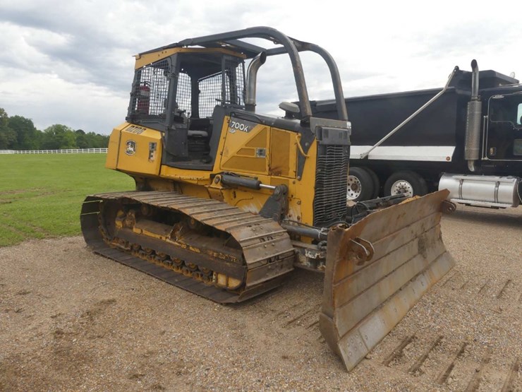 2012-deere-700k-lgp-image-2