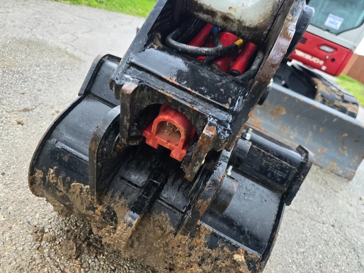 #24032-•-2024-takeuchi-tv350r-excavator-image-28