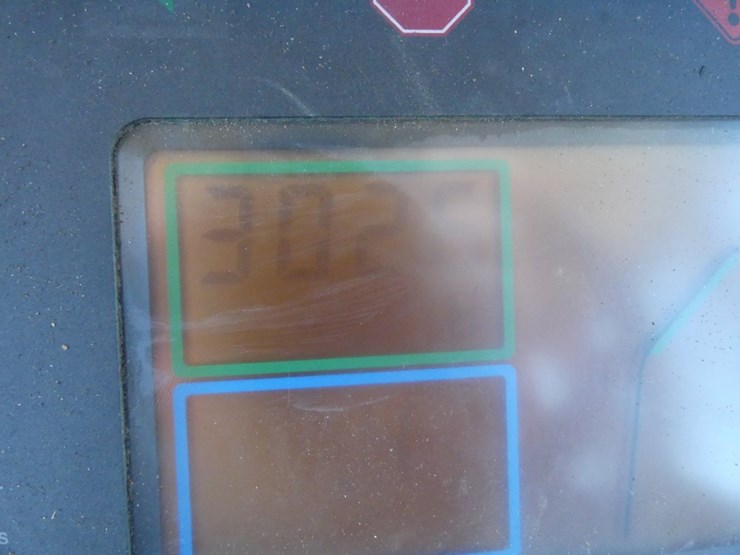 2000-john-deere-7210-image-16