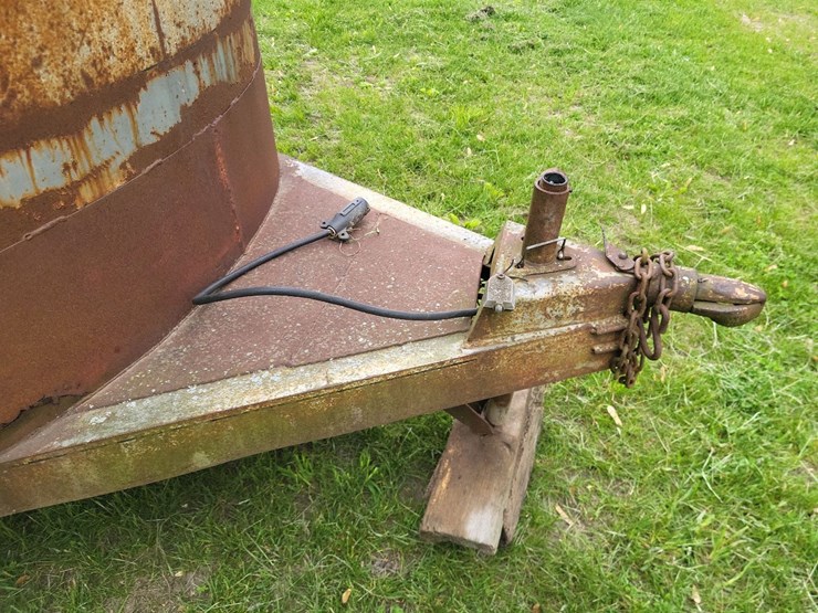 1990-s&h-tandem-axle-bumper-livestock-trailer-image-49