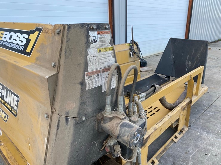 tubeline-3810-bale-boss-skidsteer-bale-chopper-image-12