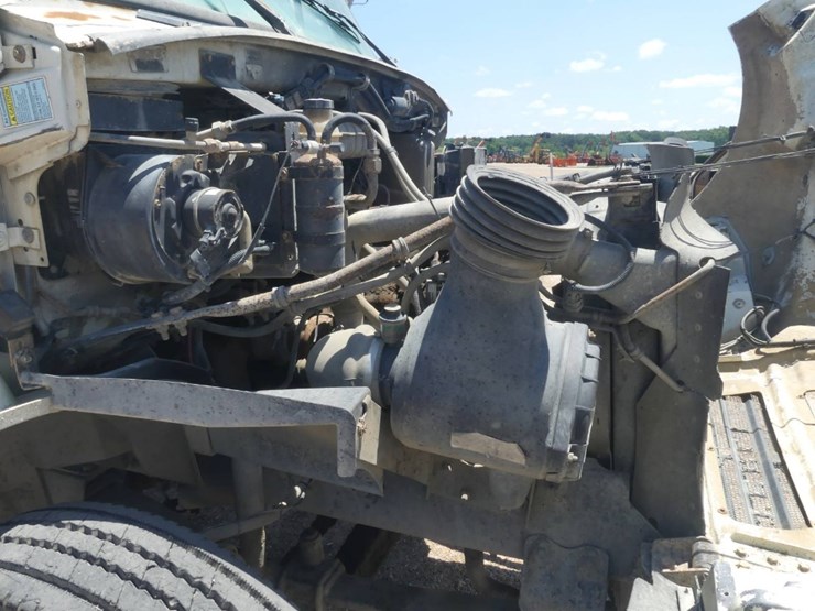 2007-caterpillar-c7-image-11