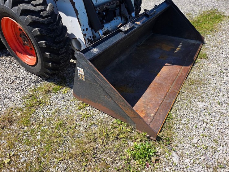 2013-bobcat-s630-image-24