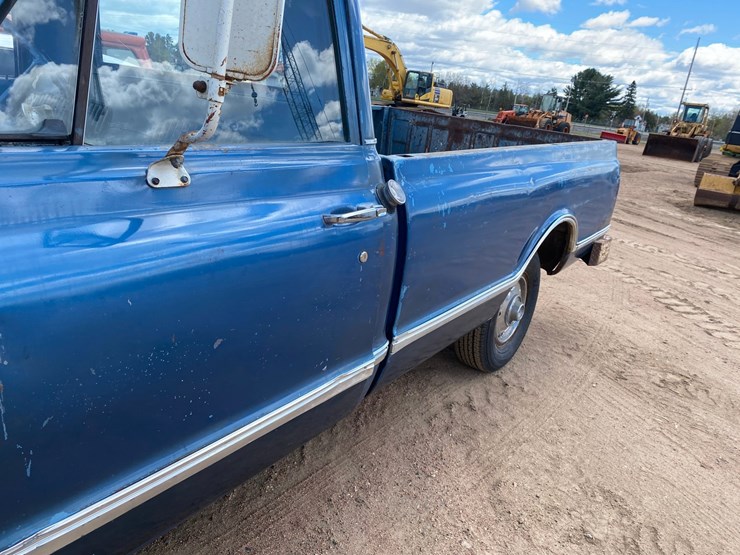 1967-chevrolet-c10-image-18