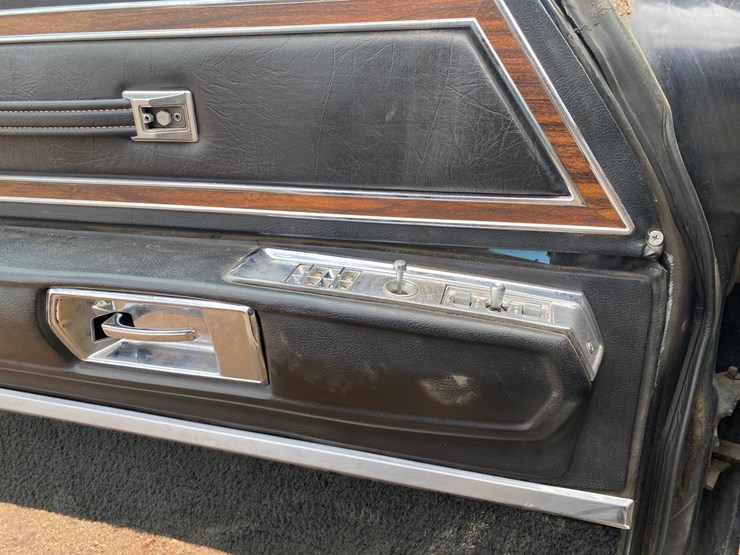 #132-•-1973-buick-electra-225-(title-in-delay)-(nitke-yard-mosinee,-wi)-image-44