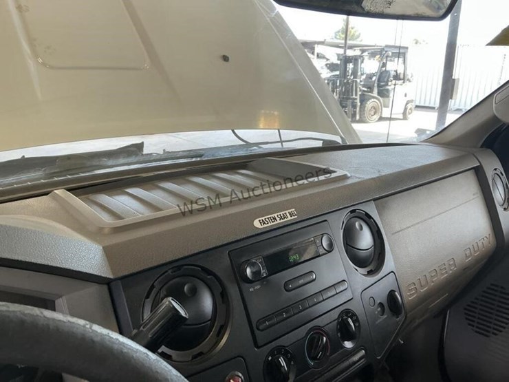 2008-ford-f450-image-23
