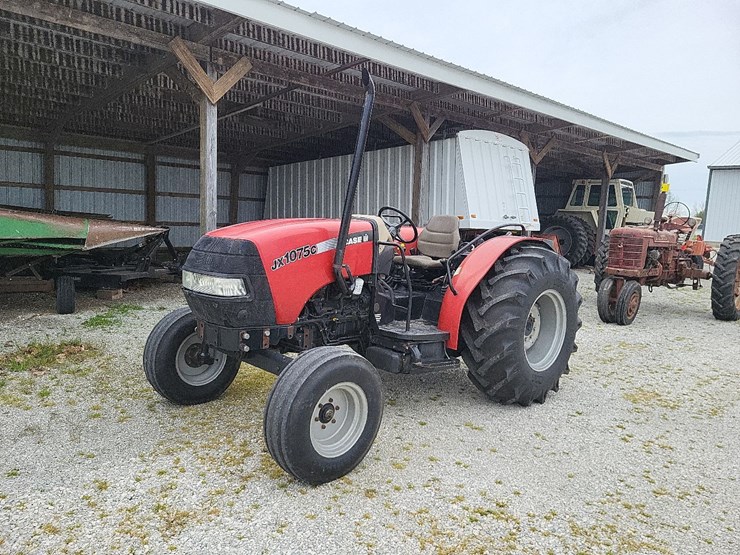 2006-case-ih-jx1075c-image-1