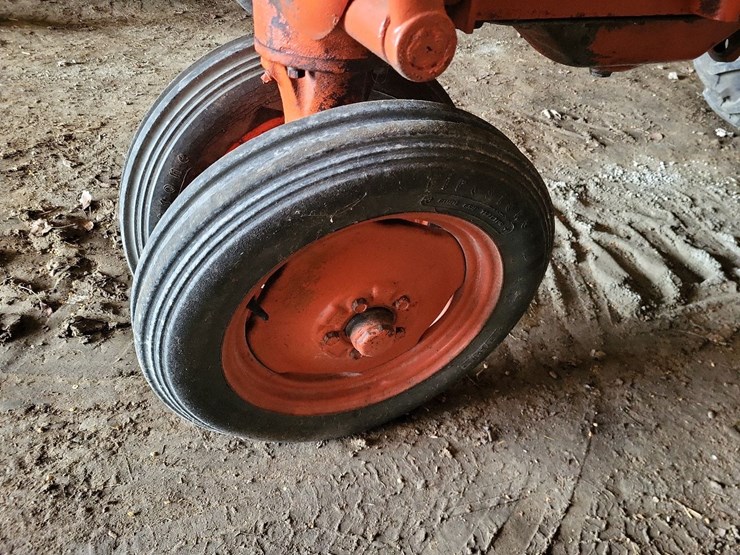 allis-chalmers-ca-tractor-image-15