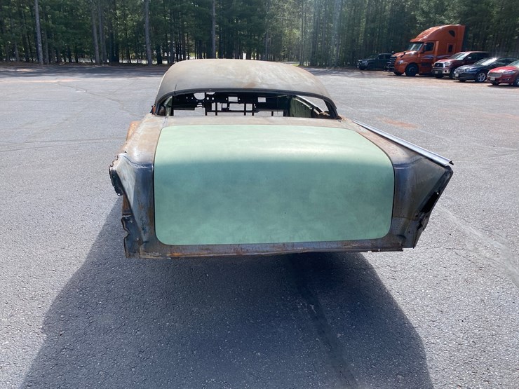 #110-•-1957-chevy-belair-2-door-hardtop-body-parts-(no-title)-(schofield,-wi)-image-10