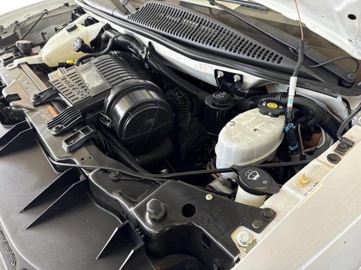 2014-chevrolet-express-1500-image-15