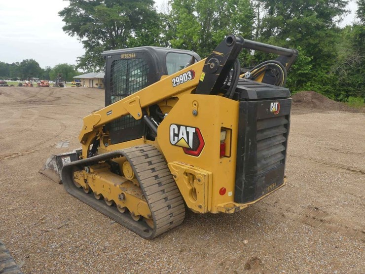 2020-caterpillar-299d3-image-4