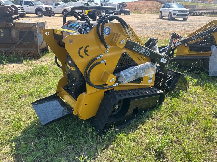#20694-•-new-agt-mx-crt23-mini-skid-steer-image-4