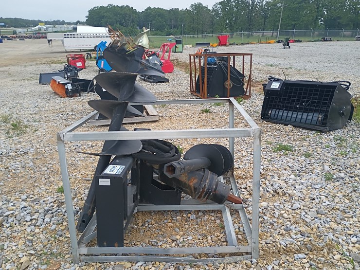 #24726-•-landhonor-auger-and-bits-skid-steer-attachment-image-4