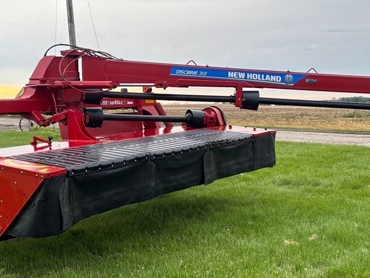 2016-new-holland-313-image-8