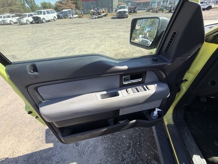 2013-ford-f150-image-23