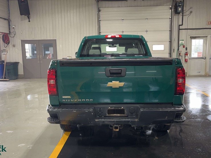 2018-chevrolet-silverado-1500-image-5