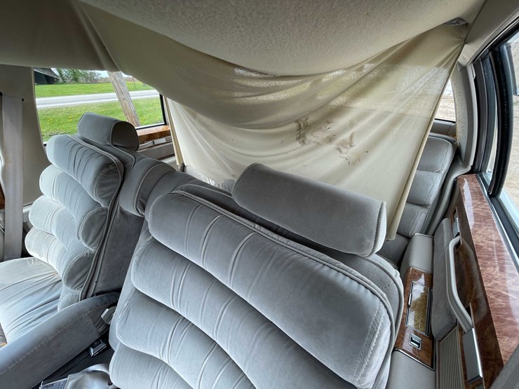 #140-•-1983-buick-park-avenue-(title-in-delay)-(kaukauna,-wi)-image-47
