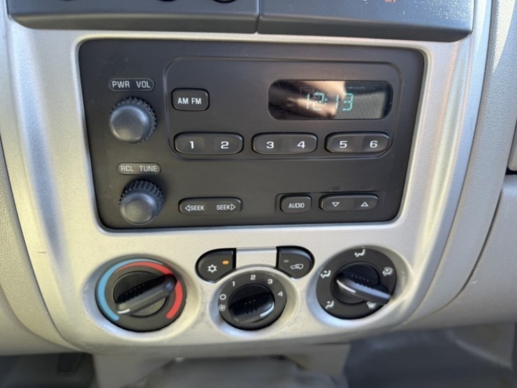 2008-chevrolet-colorado-image-31