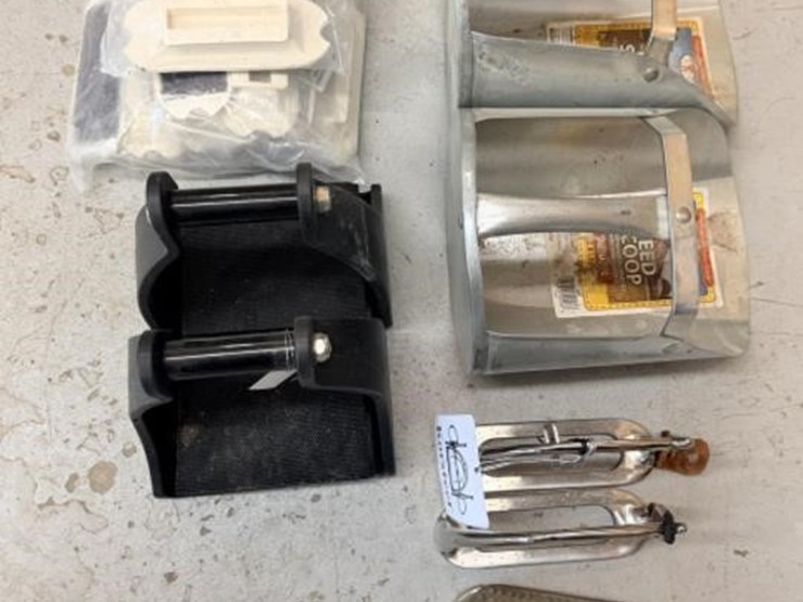 ms1---miscellaneous-horsetack-image-2