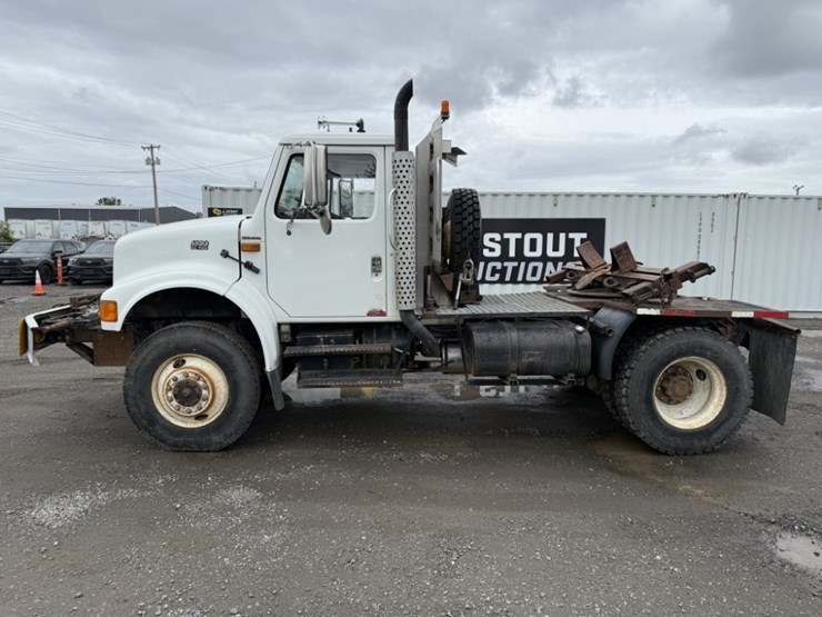 1995-international-4800-image-7