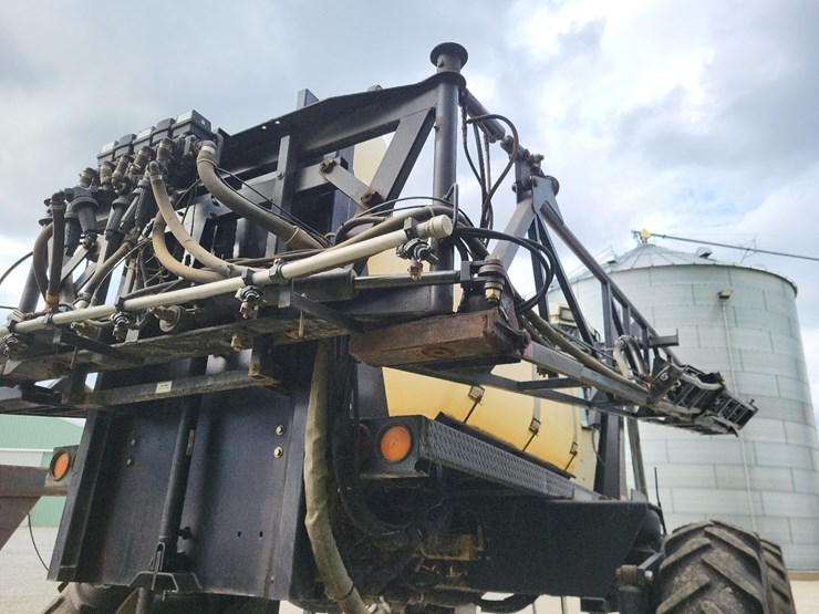 wilmar-7400-sprayer-image-27