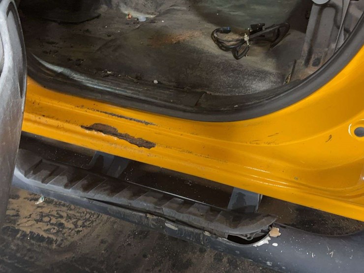 2016-chevrolet-silverado-3500hd-image-32