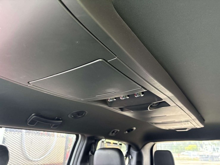 2017-dodge-grand-caravan-image-17