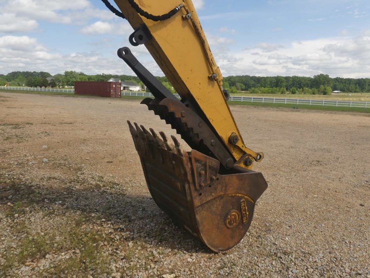2002-deere-160c-lc-image-8