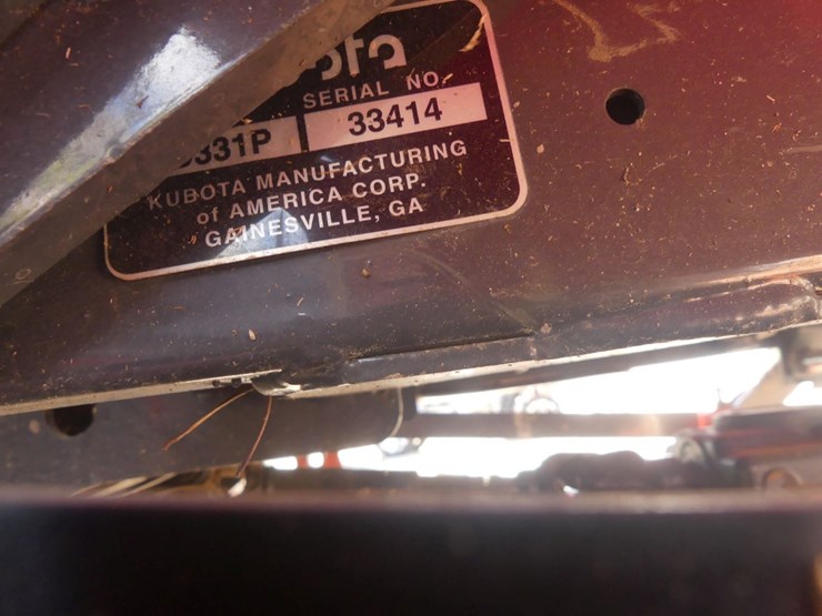 2013-kubota-zd331p-image-6