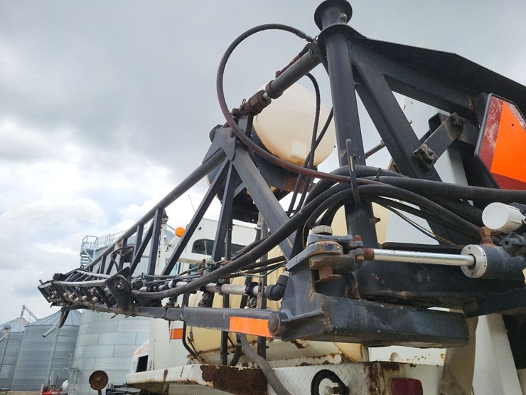 wilmar-765-sprayer-w/sprayer-trailer-image-29