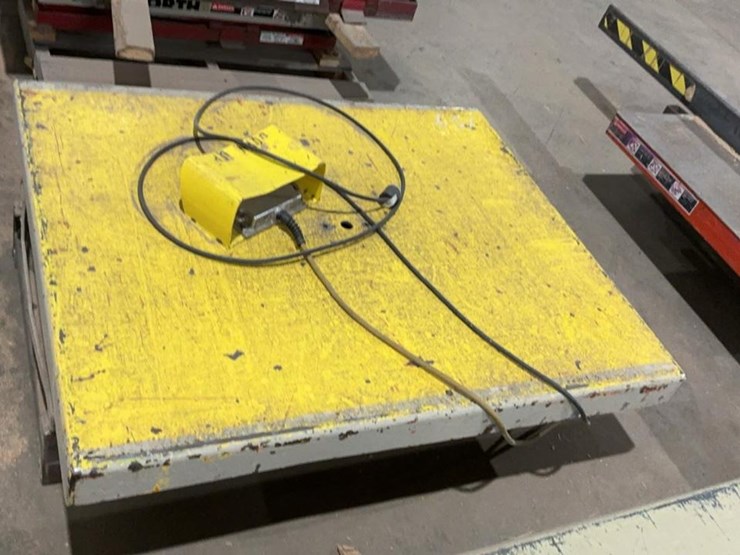 #159-•-scissor-lift-image-3