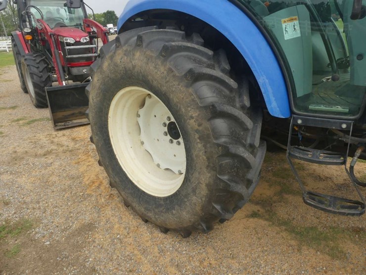 new-holland-t4.95-image-11