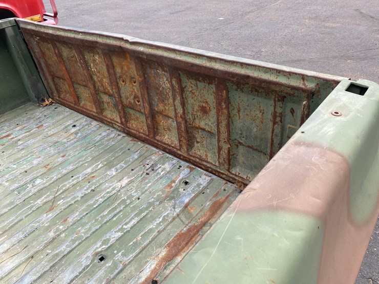 #144-•-1986-chevy-d30-8'-long-box-bed-image-21