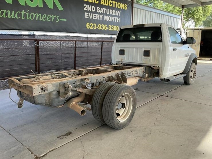 2016-ram-5500-c/c-image-7