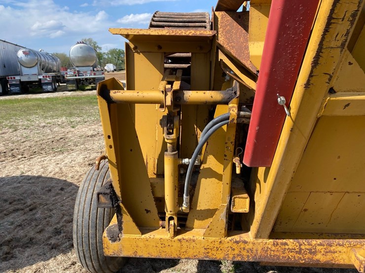 haybuster-h106-image-25