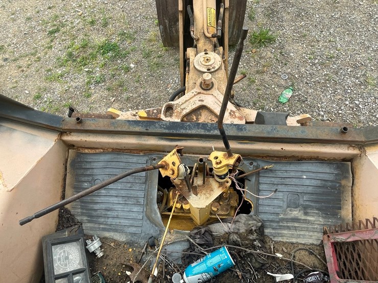 jcb-1550b-image-49
