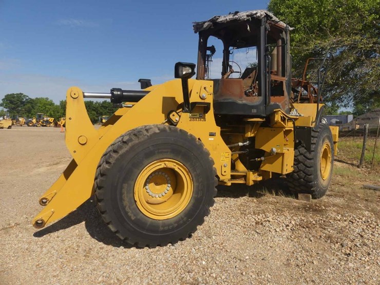 caterpillar-950m-image-1
