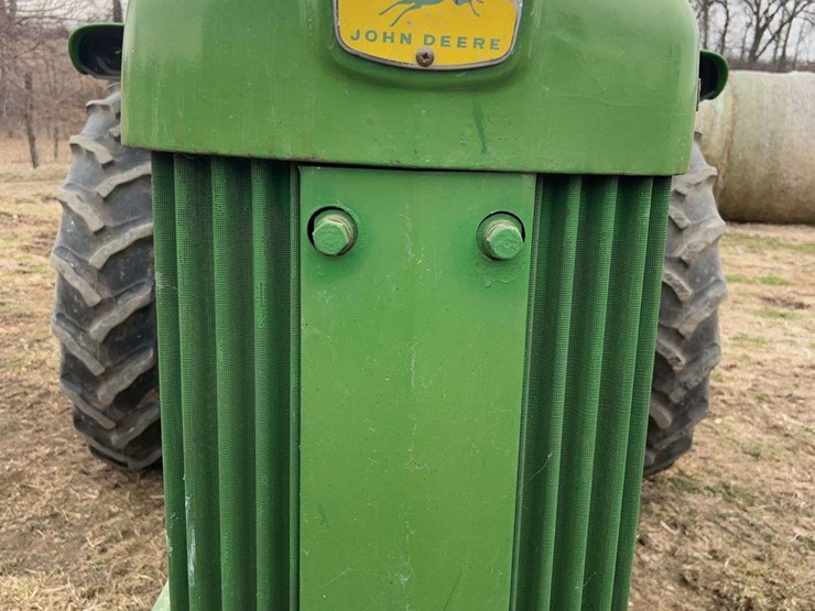john-deere-530-image-9
